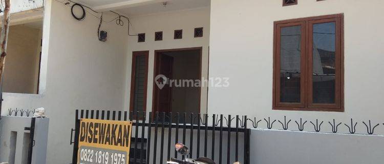 Rumah 2 Lantai 5kt Sarijadi Belakang Yomart 1