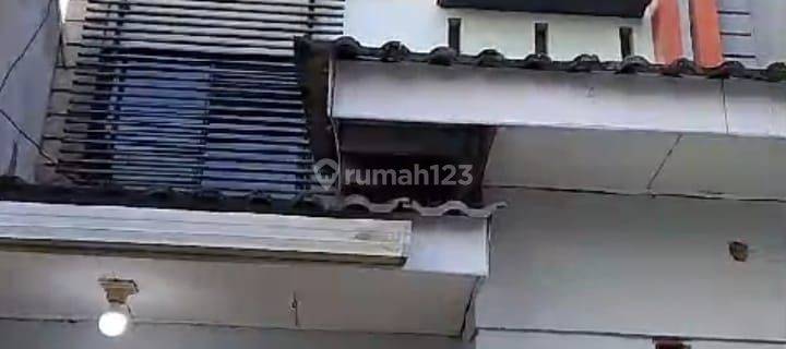 Rumah 3 Lt di Pondok Ungu Permai Siap Huni Masih 20Jutaan 31425Rc 1