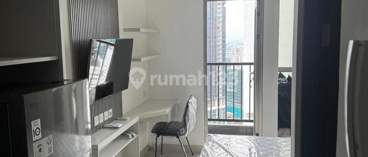 Dijual cepat Newton Apartment Kuningan, studio type and furnished 1