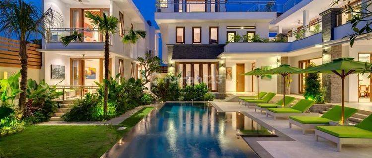 Luxury Villa with Ocean View at Batubolong beach Canggu 1