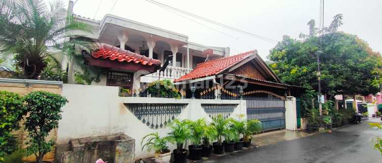 Di Jual Cepat Rumah Mewah di Peninggiran, Tanah Kusir, Jaksel 1