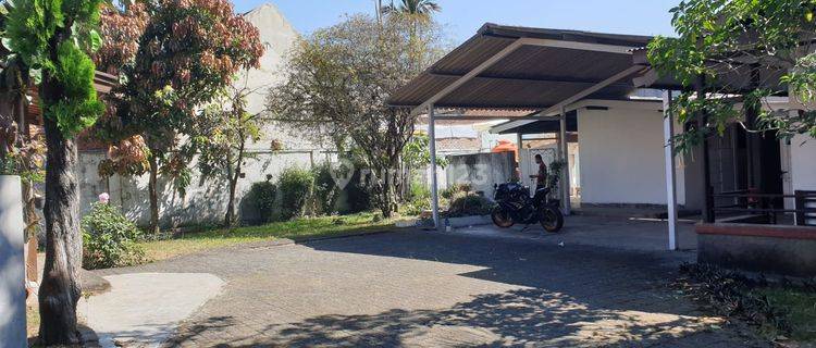 Dijual Cepat  Rumah strategis di Mainroad Riau Bandung  1