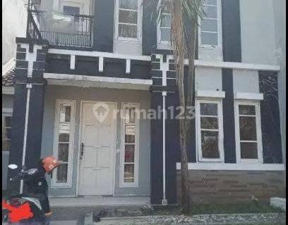 Disewakan Rumah Murah Siap Huni di Legenda Wisata 1
