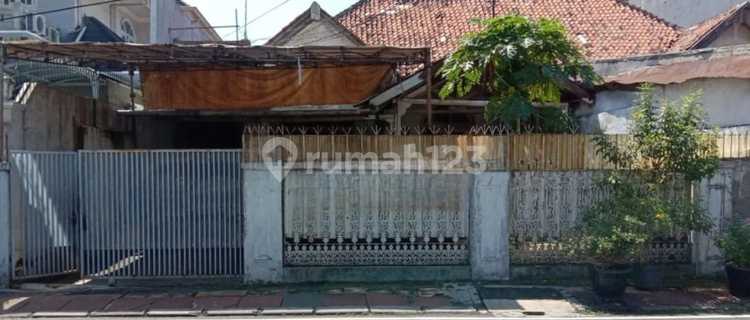 Dijual Rumah Lama Lokasi Strategis di Menteng Jakarta Pusat 1