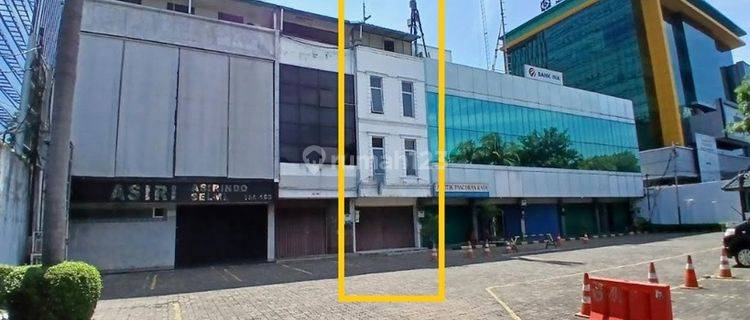  Disewakan Ruko 4 Lantai di Pancoran , Jakarta Selatan  1