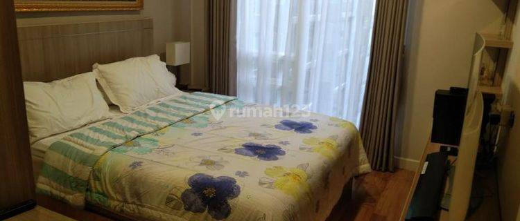 Full Furnished Apartment 3 BR Mewah, Terawat, Siap Huni 1