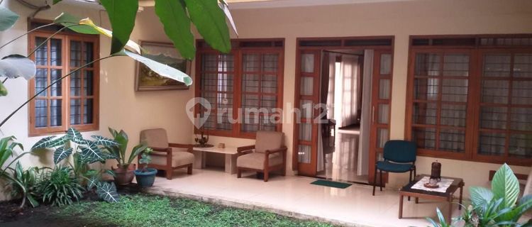 Strategic House at Wing of the Student Fighters. 1