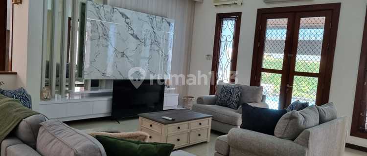 Dijual Rumah Lux 1 Lantai Full Furnished Dengan Kolam Renang  1