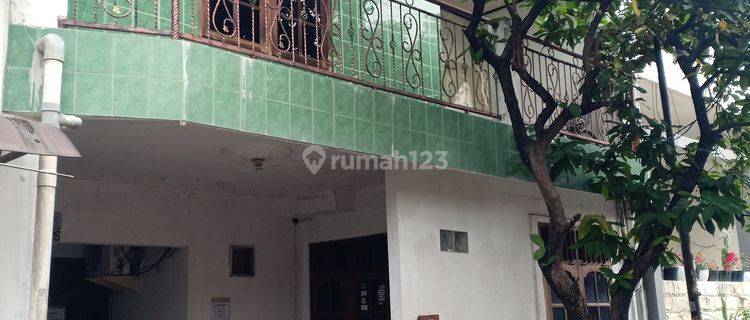 Turun Harga Rumah 2 lantai di Puri dewata Taman royal  SHM hadap timur 1