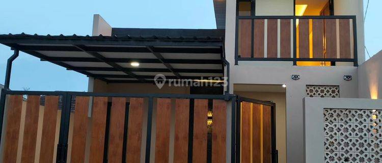 Rumah Dijual Ciamik 1,5 Lantai Siap Huni di Sidoarjo 1