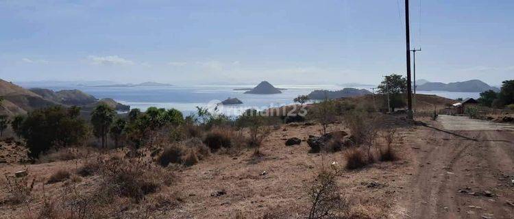 Tanah Kavling Premium depan pantai di kawasan resort dan memiliki dermaga. Dapat diakses melalui jalan darat dan laut. 1