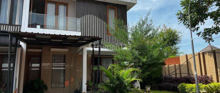 Rumah minimalis 2 Lantai Cluster premium di Gentan Solo  1