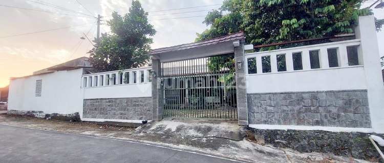 Rumah Luas Nyaman Asri Di Plesugan Gomdangrejo 1