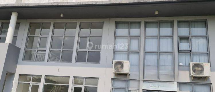 Ruko Piaza Mozia 3 Lantai BSD, Tangerang Selatan 1
