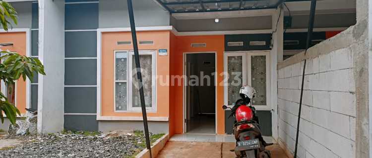 Rumah over kredit lokasi setrategis dekat bsd serpong 1