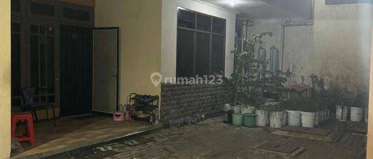 SEWA Rumah 2 Lantai Nirwana Eksekutif Jalan Lebar Dekat MERR 1