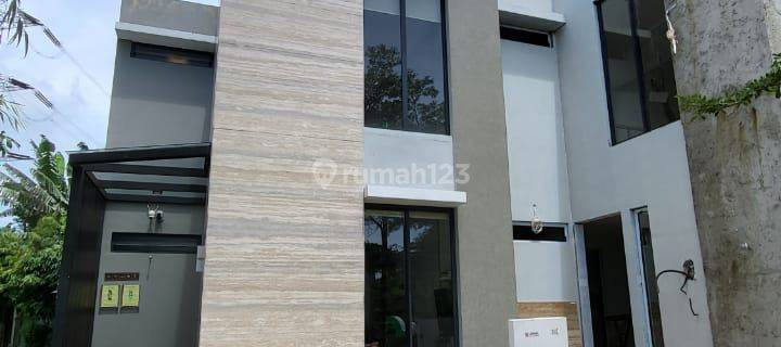 Brand New 2 Lantai Minimalis Modern Di Pusat Bintaro 1