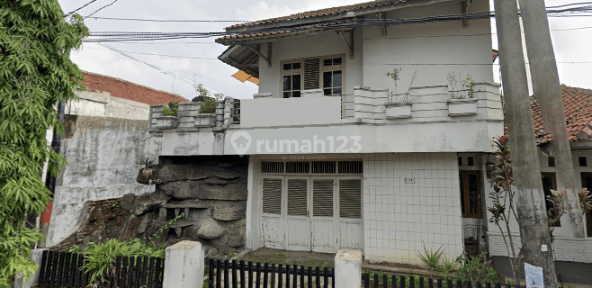 Rumah Terawat di Mainroad Jl. Juanda, Kota Ciamis 1