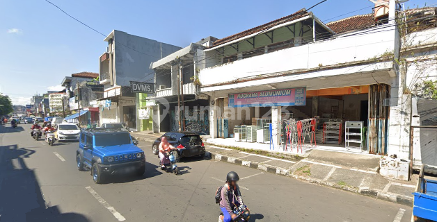 Ruko 2 lantai, hadap timur, akses 2 muka mainroad Mitra Batik # 1