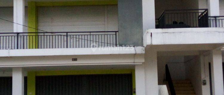 Ruko 3 lantai komplek TRITAN POIN Bandung, jl Raya Cipadung 1