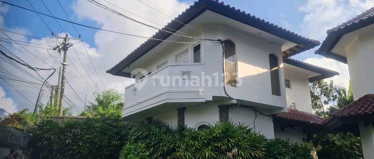 Spacious House With Ocean View At Nusa Dua 1