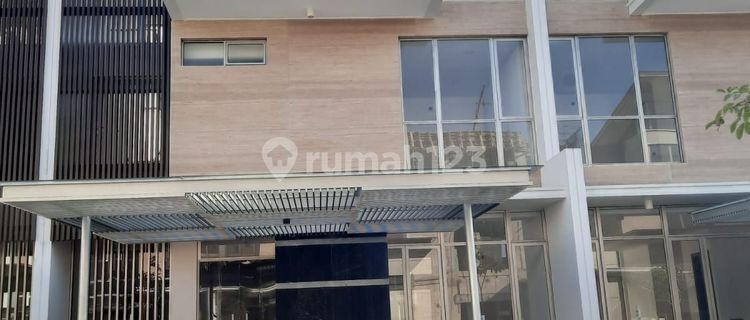 For sale: The Chopin Signature Golf Island PIK house 1