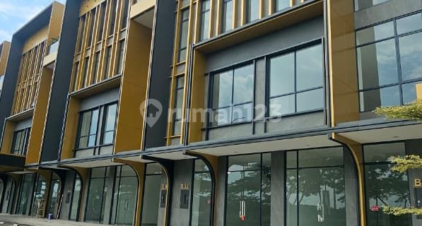 Iconix Studio Loft 4 Floors 1