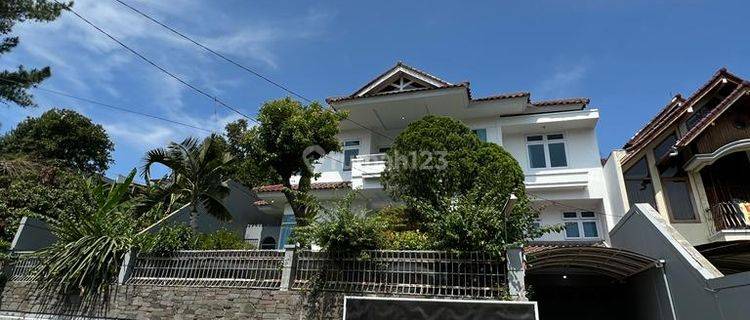 Dijual cepat Rumah Tubagus ismail 1