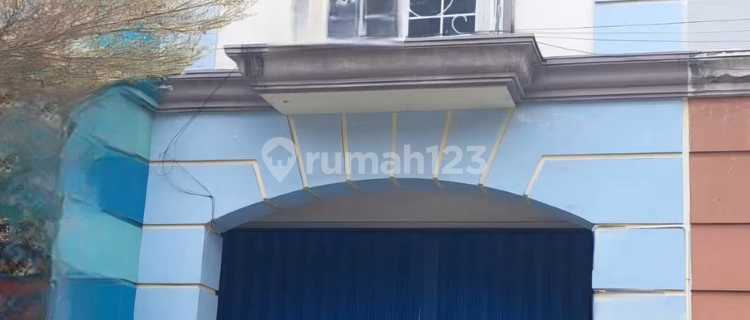 Strategic Commercial Building - Premium Location - Taman Dayu Pandaan Suitable for Clinic, Cafe, Restaurant, Office & Franchise 1