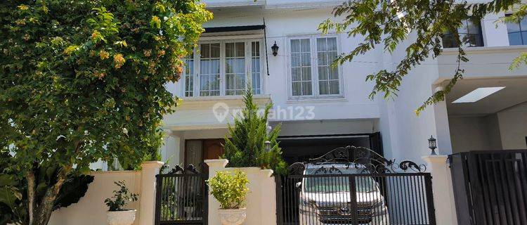 Rumah American Classic di Villa Delima Lebak Bulus Jakarta Selatan 2 Lantai SHM Bagus 1