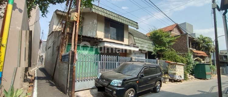 House Near Bandung Town Square in Pungkur Wing Area. 1