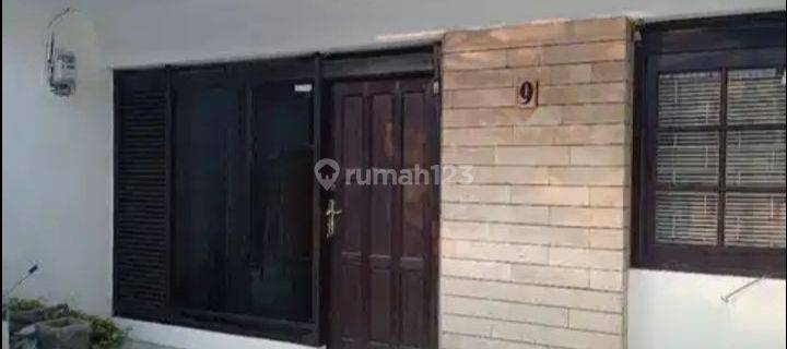 Rumah Strategis Jl. Ciateul Siap Huni 1