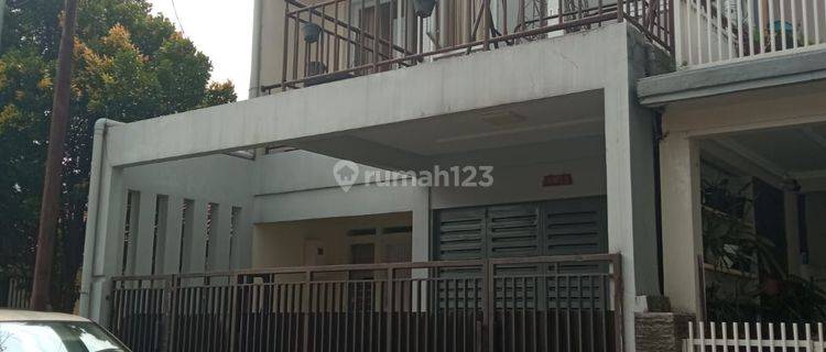 Rumah 3 Lantai Cikutra Dekat Widyatama Dan Itenas 1