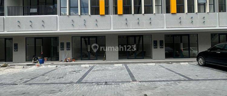Ruko Strategis Siap Pakai Tanpa Dp The Loops Bsd City 1