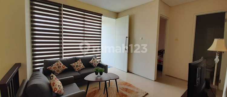 Nice Furnished House in Ivy Park Bsb, Semarang 1