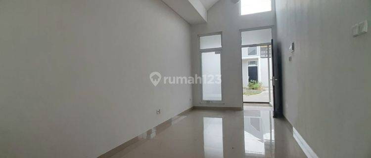 Rumah Baru 2 Kt Di Tengah Kota Dalam Cluster 1