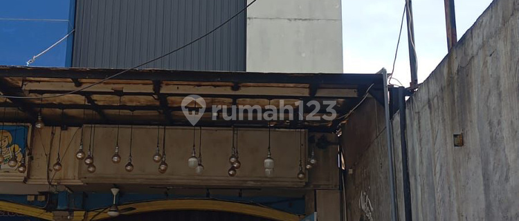 Ruko Kawasan Elit semarang  di Jl Sultan Agung, Semarang Selatan 1