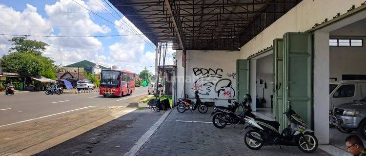 Ruang usaha strategis & lebar depan cakep, pinggir jalan utama Solo-Boyolali 1