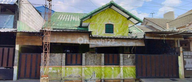 Rumah Nyaman & Asri Dekat Pintu Tol Klodran Solo 1