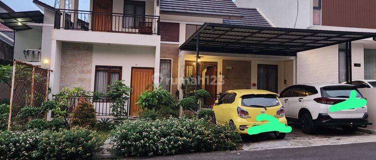 Rumah Semi Furnished di Mainroad Nyaman Aman Row Jalan 11m 1