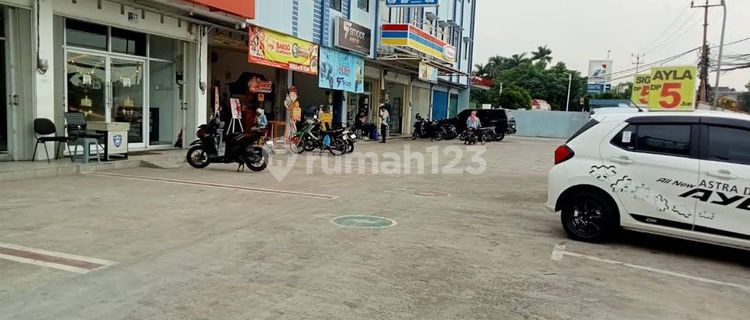 New Shophouse at Pasar Kemis Square, Available Terraced Shophouse Tangerang 1