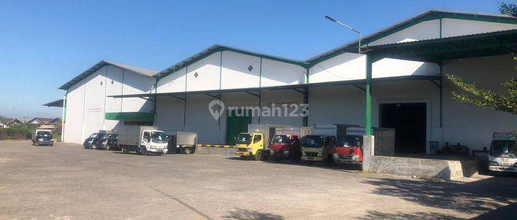 Pabrik/ Gudang Siap Pakai, Dekat Tol dan Bandara 1