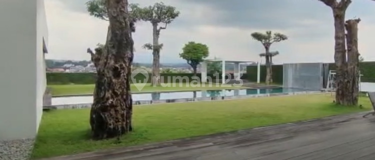 Dijual Rumah Mewah Design Minimais Modern Di Jl. Guntur Semarang 1