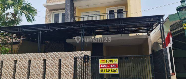 Dijual Rumah Mewah 2 Lantai Lokasi Strategis Di Jl. Duku Semarang 1