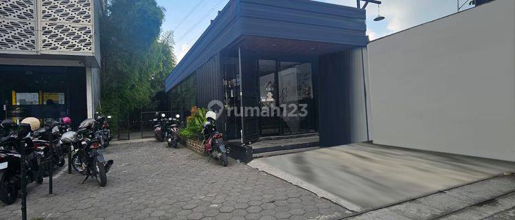 Dijual Tanah + Ruang Usaha Pusat Kuliner Di Jl. Majapahit Semarang 1