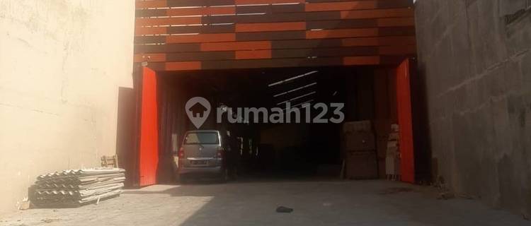 Warehouse for Rent Location: Majapahit Street, Semarang 1