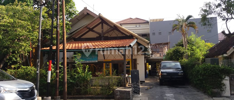 For Sale Hotel Located in the City Center on Jl. Erlangga Raya Semarang 1