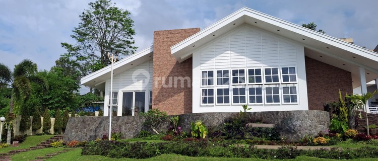 Exclusive Villa for Sale with Promising Investment Potential on Jl. Gintungan Bandungan. 1