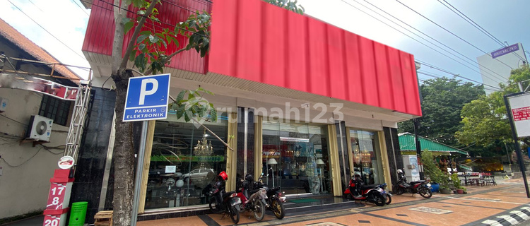 For Sale: City Center Building in the Golden Triangle on Jl. Pemuda, Semarang 1