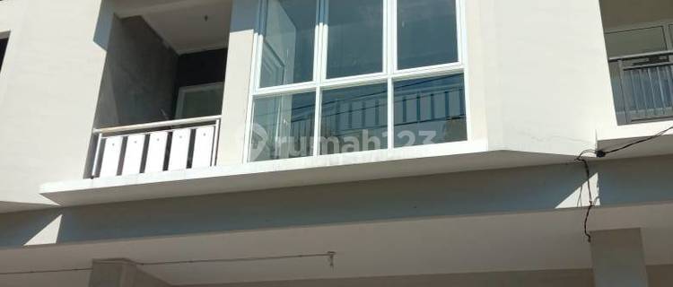 Dijual Rumah Tengah Kota Di Jl. Pandanaran Semarang II 1